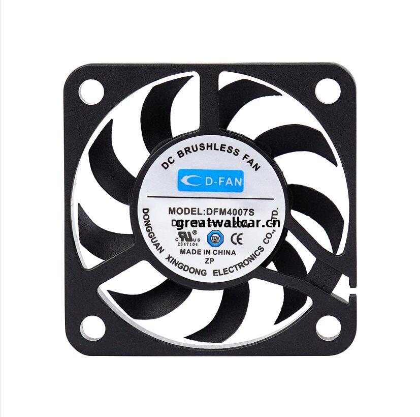 興(xing)東四線(xian)直流風(feng)機的(de)特(te)點及(ji)售(shou)後(hou)服(fu)務(wu)